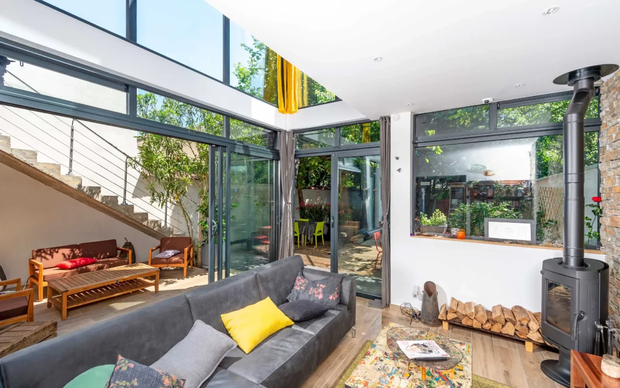 travaux pour une extension de toiture à Lyon